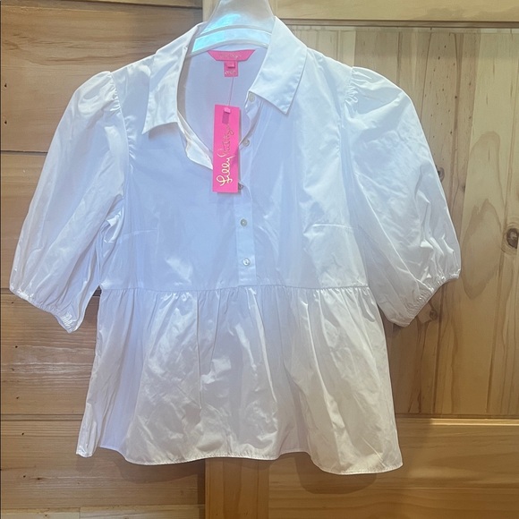 Lilly Pulitzer Tops - Lilly Pulitzer White Puff Sleeve Short Sleeve Peplum Top